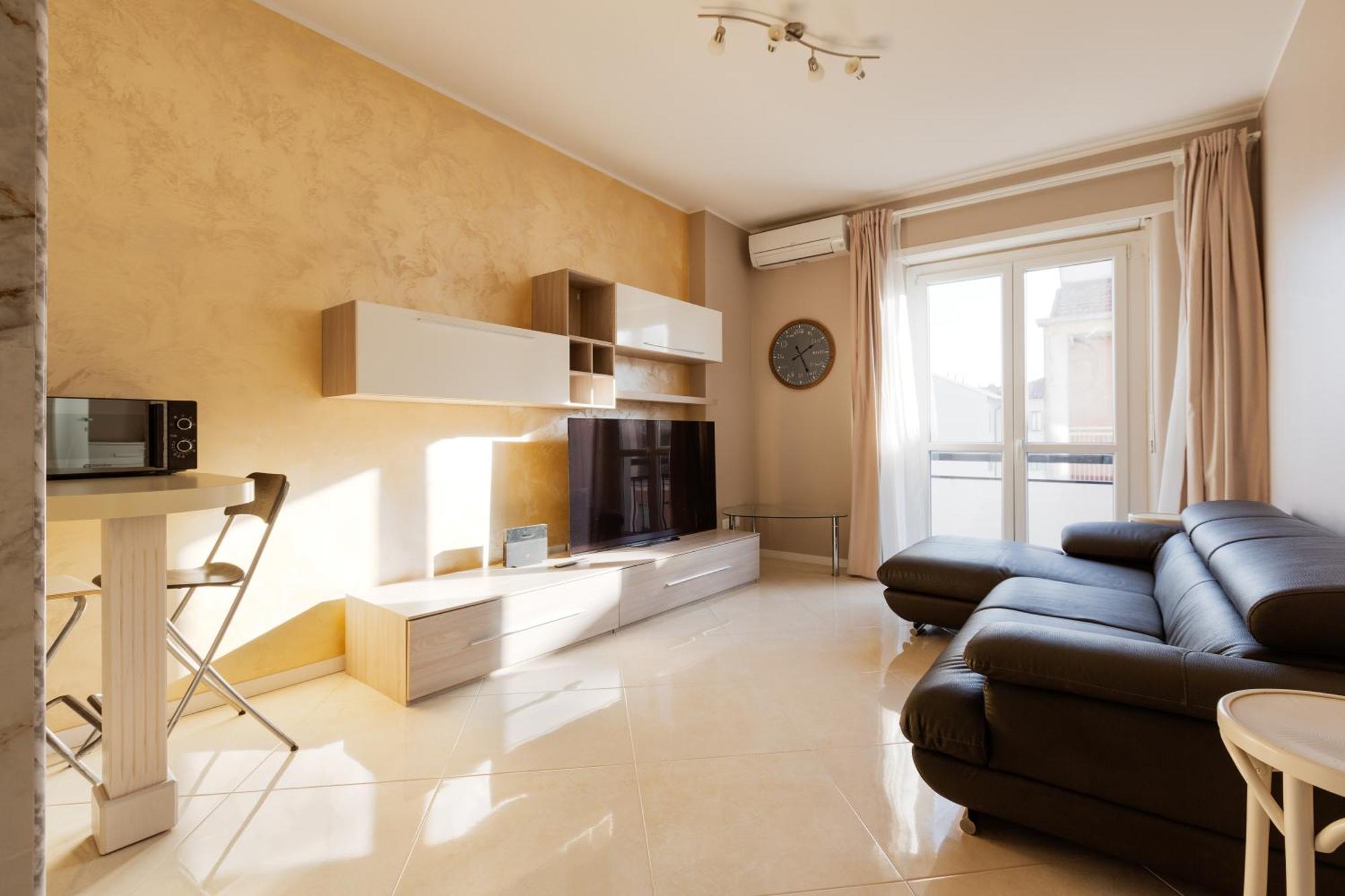 Niguarda Bright Apartment W/ Balcony มิลาน ภายนอก รูปภาพ